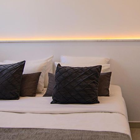 Phaedrus Living - Seaside Executive Flat Harbour 207 Apartment Paphos ภายนอก รูปภาพ