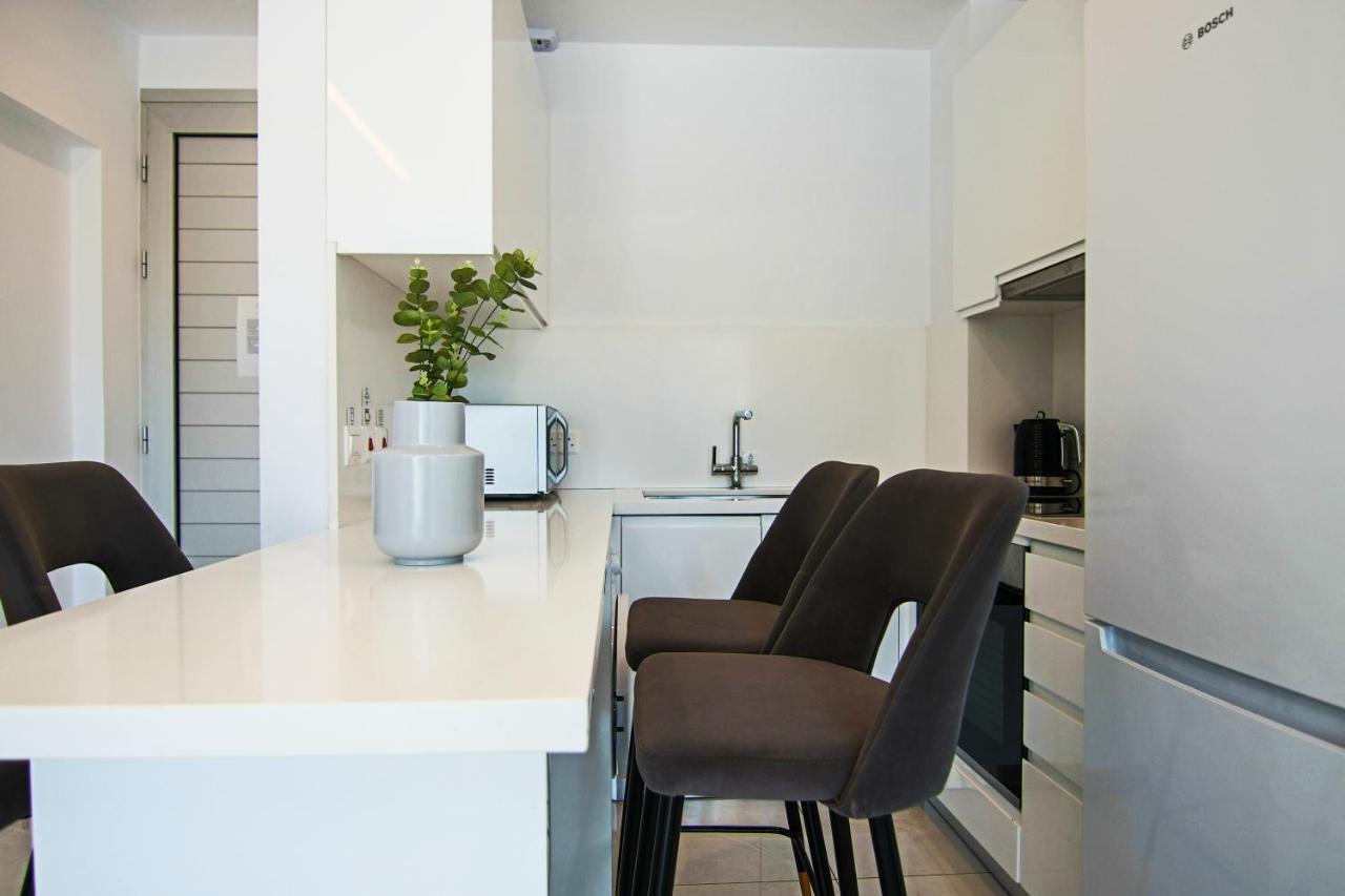 Phaedrus Living - Seaside Executive Flat Harbour 207 Apartment Paphos ภายนอก รูปภาพ