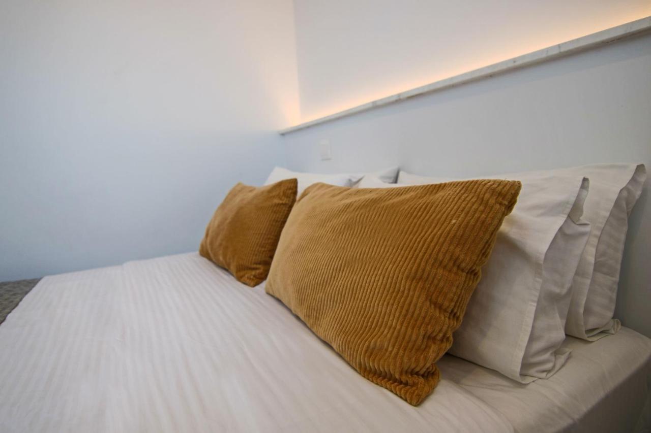 Phaedrus Living - Seaside Executive Flat Harbour 207 Apartment Paphos ภายนอก รูปภาพ