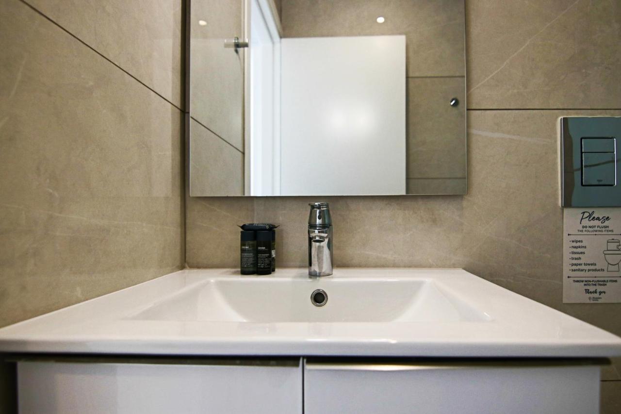 Phaedrus Living - Seaside Executive Flat Harbour 207 Apartment Paphos ภายนอก รูปภาพ
